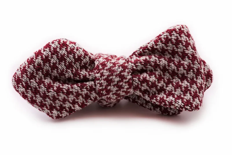 stylish wedding necktie ideas for men-Burgundy & Cream Houndstooth Silk Bourette Bow Tie