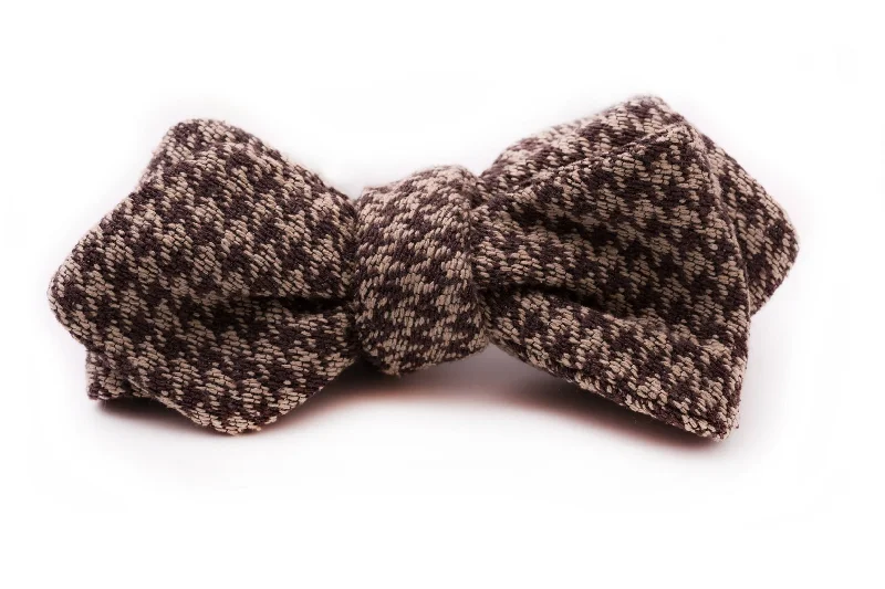 premium silk necktie ideas for business events-Brown & Beige Houndstooth Silk Bourette Bow Tie