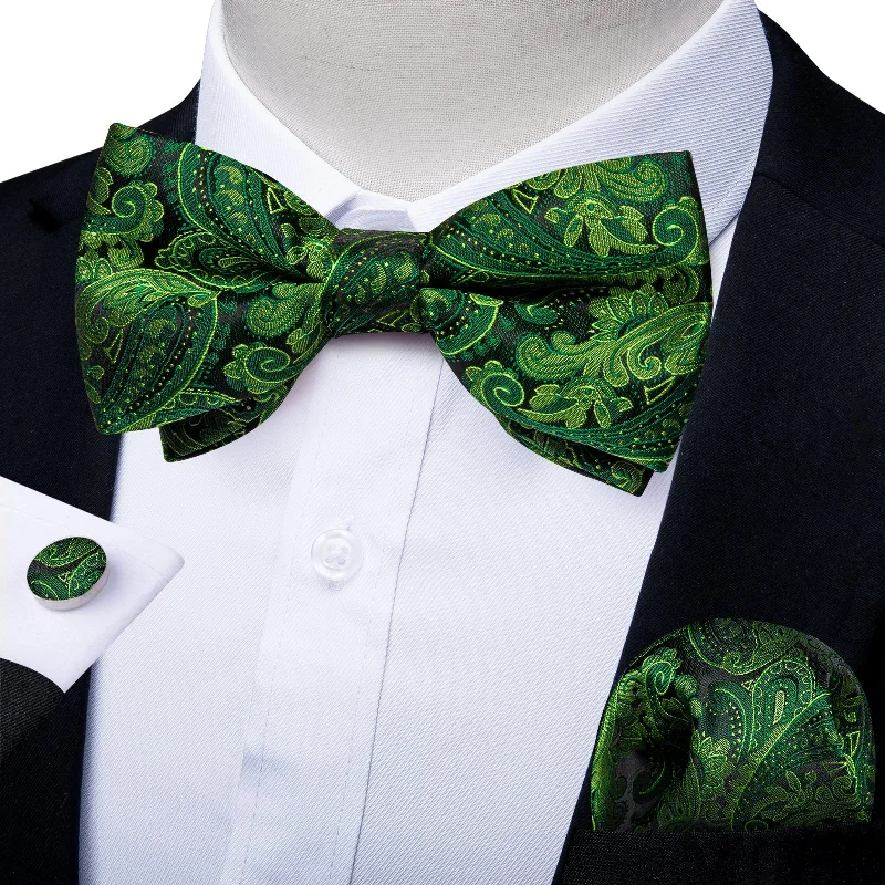 stylish business silk necktie ideas-Tender Green Floral Silk Pre-tied Bow Tie Hanky Cufflinks Set