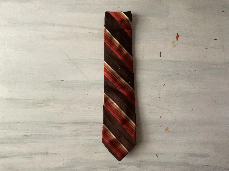 luxury silk necktie designs for men’s weddings-Valentino tie